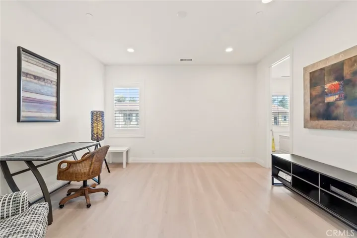 238 Pinnacle Drive, Lake Forest, California 92630