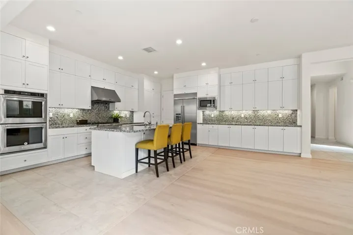 238 Pinnacle Drive, Lake Forest, California 92630