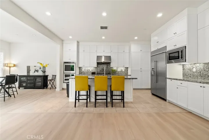 238 Pinnacle Drive, Lake Forest, California 92630