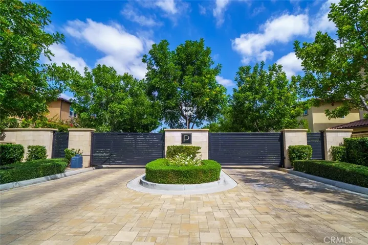 238 Pinnacle Drive, Lake Forest, California 92630