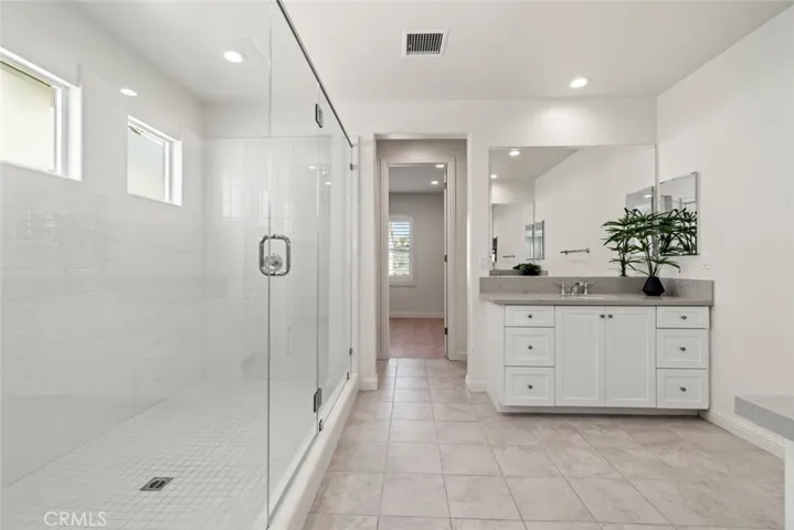 238 Pinnacle Drive, Lake Forest, California 92630