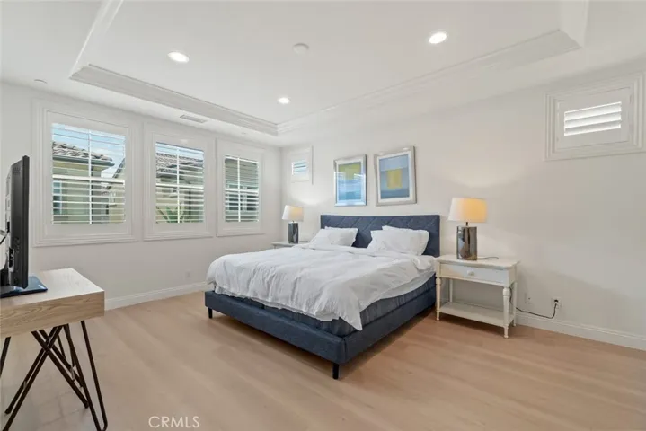 238 Pinnacle Drive, Lake Forest, California 92630
