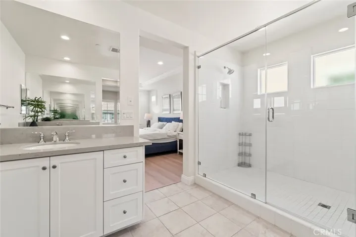 238 Pinnacle Drive, Lake Forest, California 92630