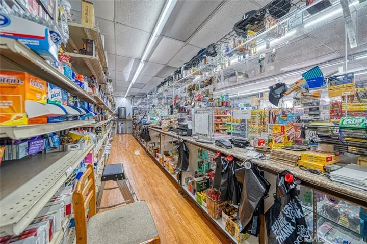 4700 W Imperial, Inglewood, California 90304