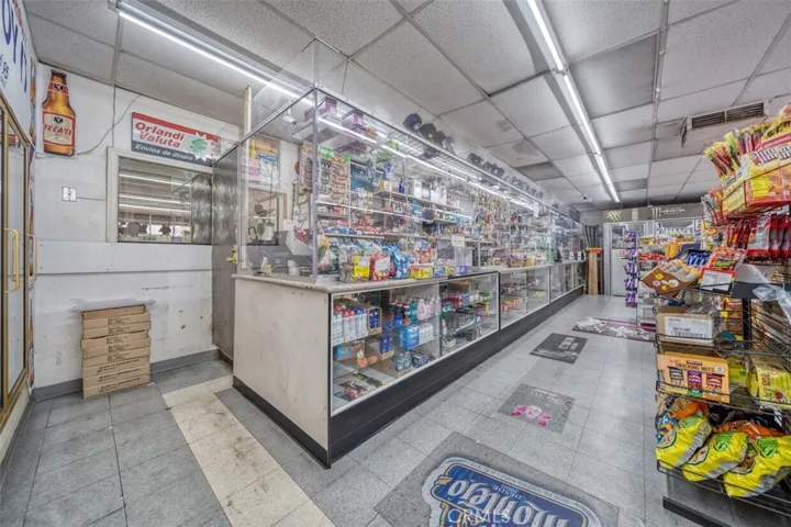 4700 W Imperial, Inglewood, California 90304