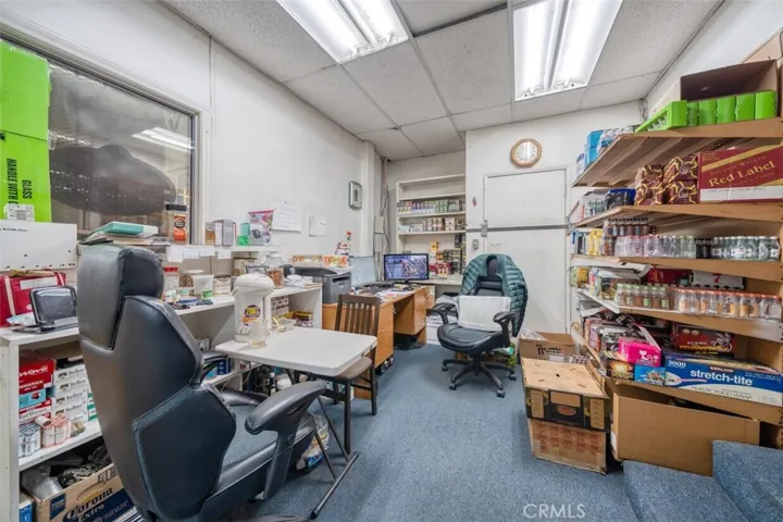 4700 W Imperial, Inglewood, California 90304