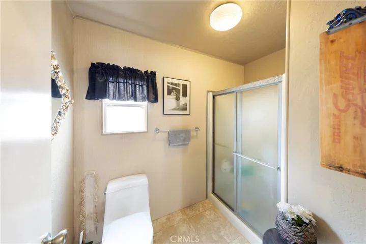 MASTER BATH AREA
