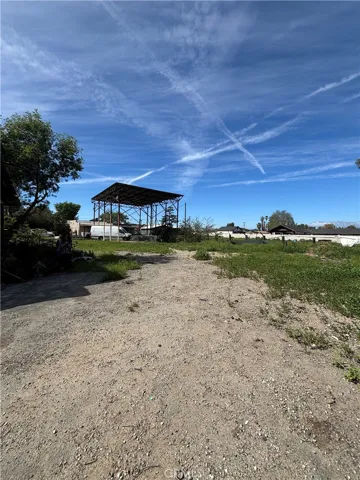 6490 Smith, Jurupa Valley, California 91752