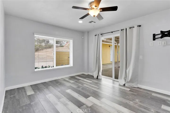 19140 Lenca Road, Apple Valley, California 92307