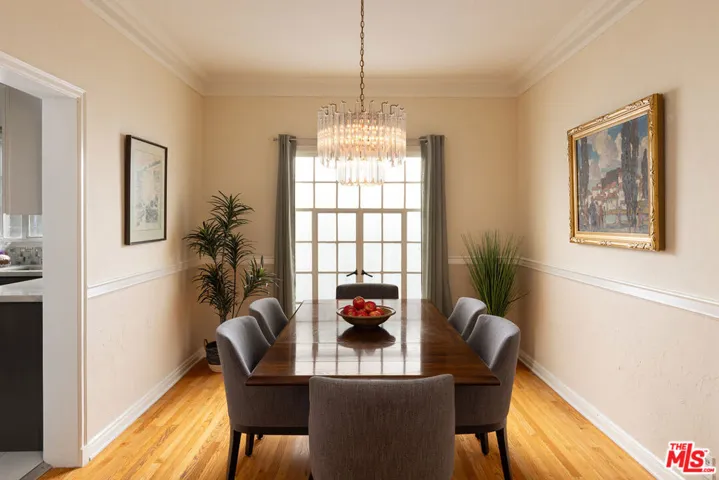 920 S Serrano Avenue, Los Angeles, California 90006