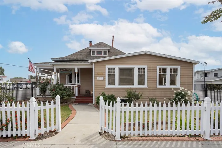 Welcome to 206 W. Wilshire Ave, Fullerton