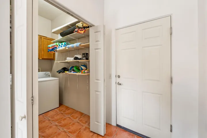 28_53100_Avenida_Vallejo28_mls