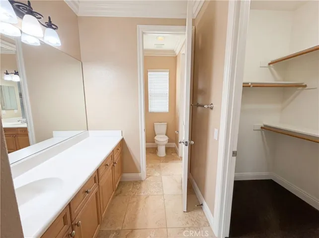 23 Plaza Modena, Lake Elsinore, California 92532
