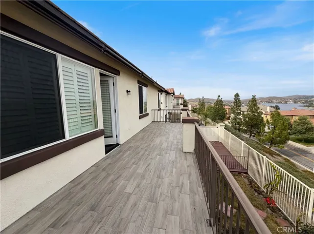23 Plaza Modena, Lake Elsinore, California 92532