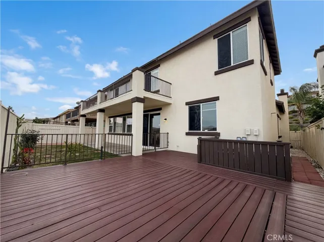 23 Plaza Modena, Lake Elsinore, California 92532