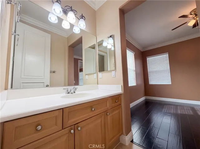 23 Plaza Modena, Lake Elsinore, California 92532