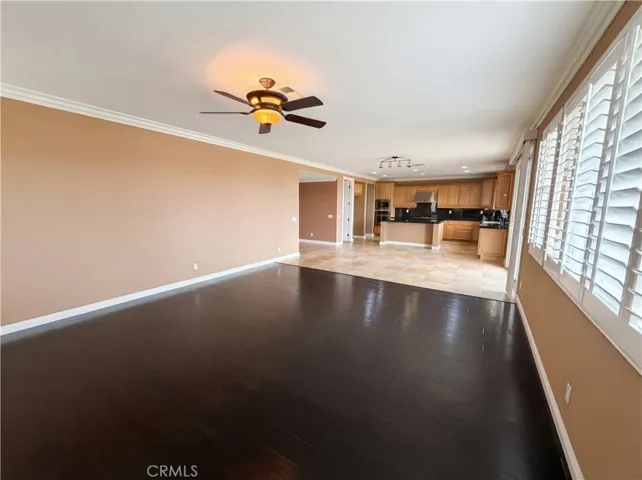 23 Plaza Modena, Lake Elsinore, California 92532