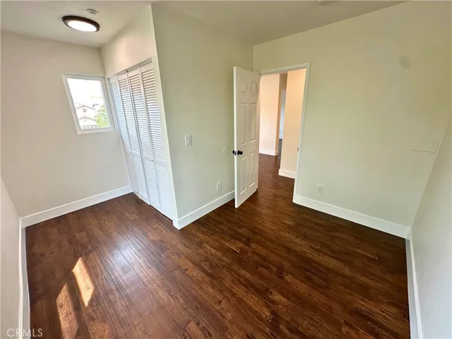 Office or 5th bedroom