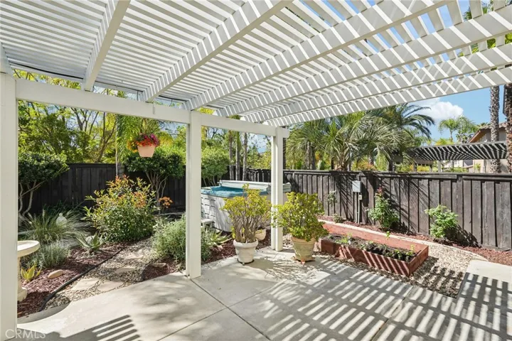 32473 Campo Drive, Temecula, California 92592