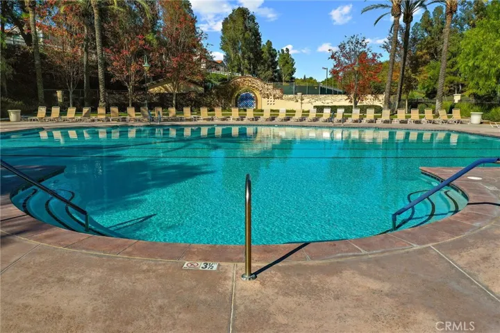 32473 Campo Drive, Temecula, California 92592