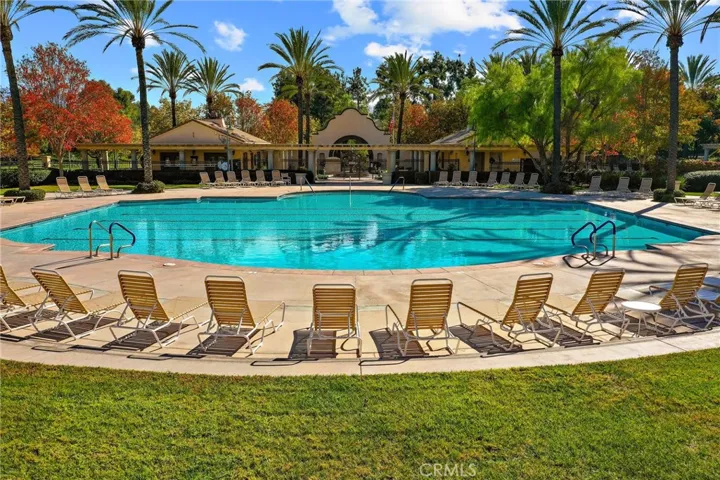 32473 Campo Drive, Temecula, California 92592