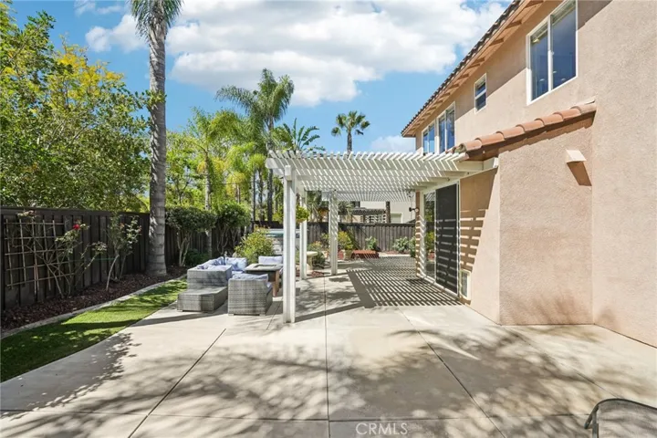 32473 Campo Drive, Temecula, California 92592