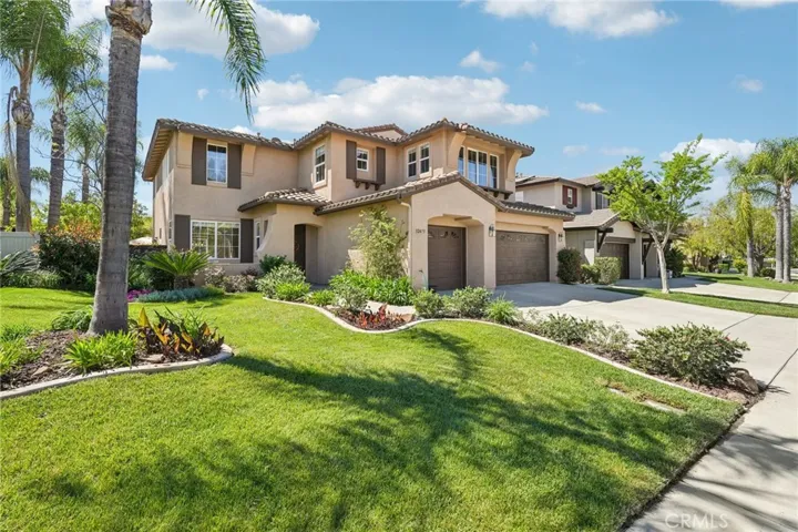 32473 Campo Drive, Temecula, California 92592
