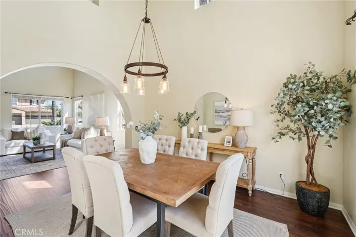 32473 Campo Drive, Temecula, California 92592