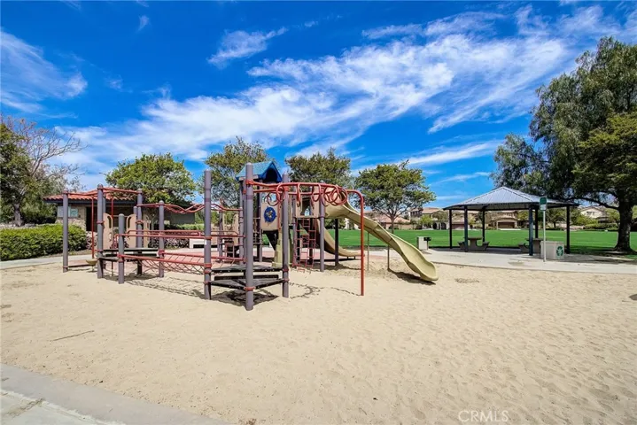 32473 Campo Drive, Temecula, California 92592