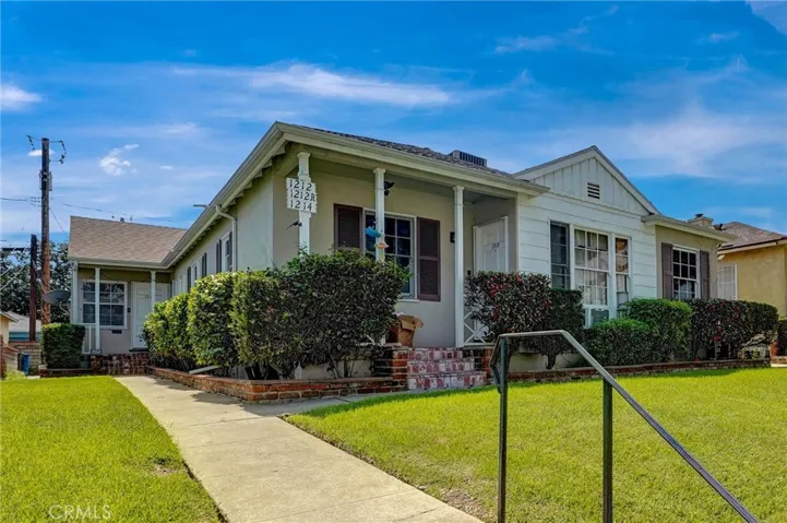 1212 W Victory Boulevard, Burbank, California 91506