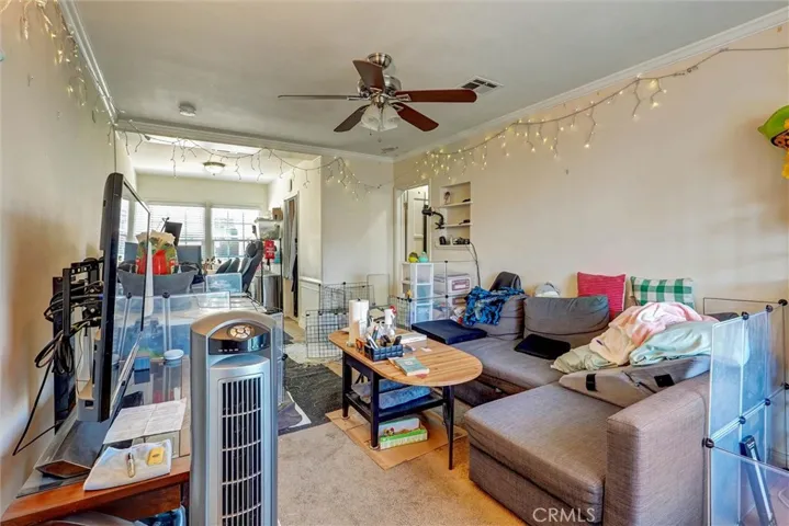 1212 W Victory Boulevard, Burbank, California 91506