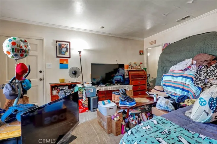 1212 W Victory Boulevard, Burbank, California 91506