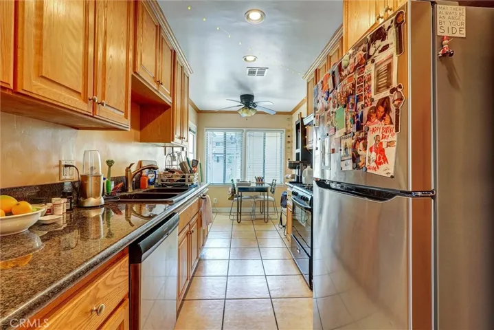 1212 W Victory Boulevard, Burbank, California 91506