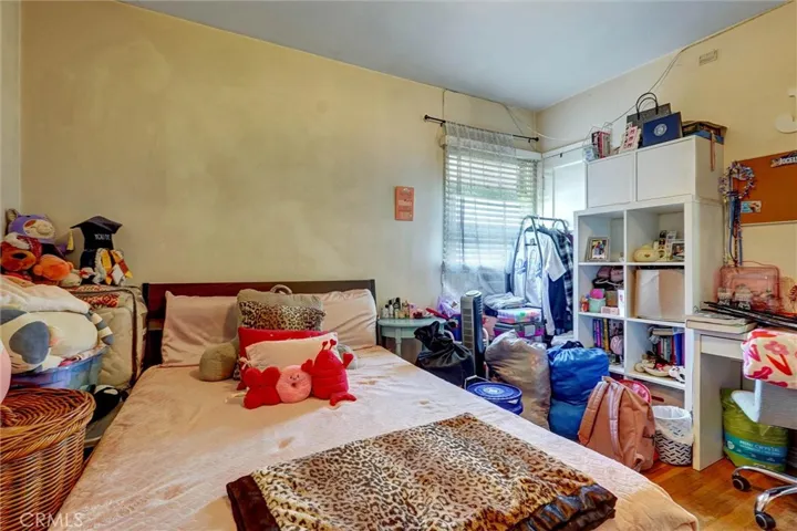 1212 W Victory Boulevard, Burbank, California 91506