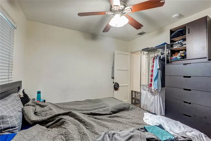 1212 W Victory Boulevard, Burbank, California 91506