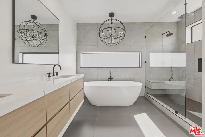 5316 Lennox Avenue, Sherman Oaks, California 91401