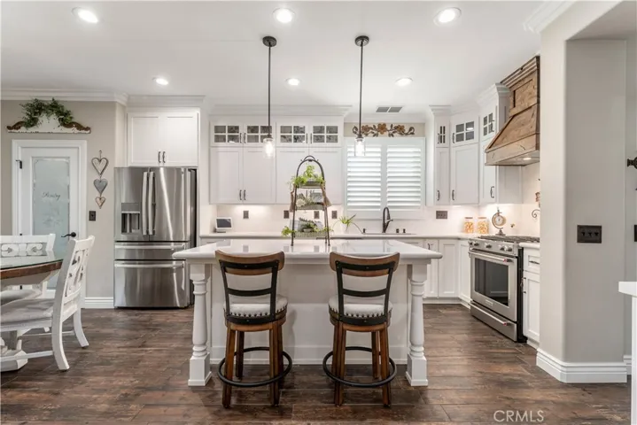 8750 E Heatherwood Road, Anaheim Hills, California 92808