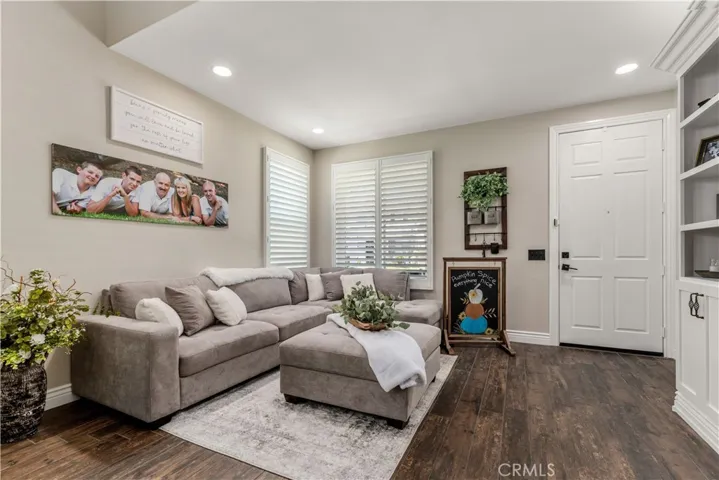 8750 E Heatherwood Road, Anaheim Hills, California 92808