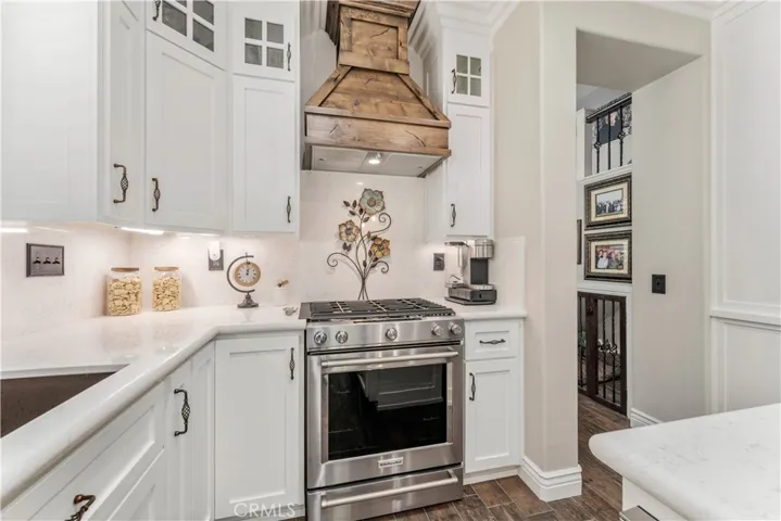 8750 E Heatherwood Road, Anaheim Hills, California 92808