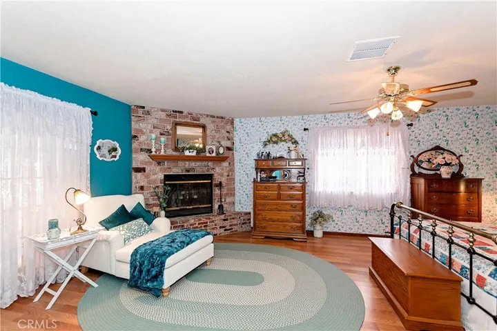 2212 W Avenue O8, Palmdale, California 93551