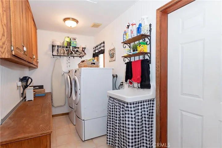 2212 W Avenue O8, Palmdale, California 93551