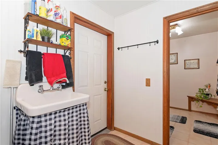 2212 W Avenue O8, Palmdale, California 93551