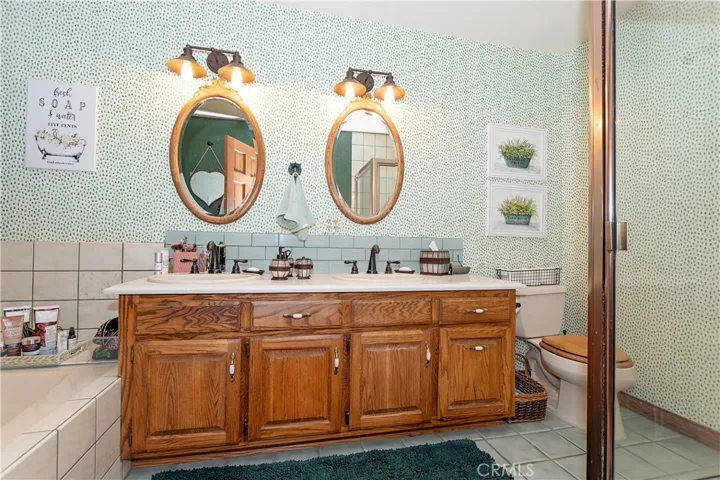 2212 W Avenue O8, Palmdale, California 93551