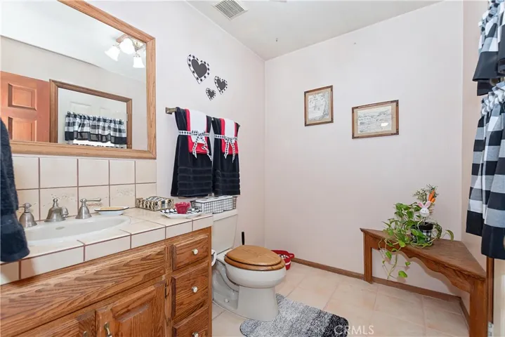 2212 W Avenue O8, Palmdale, California 93551