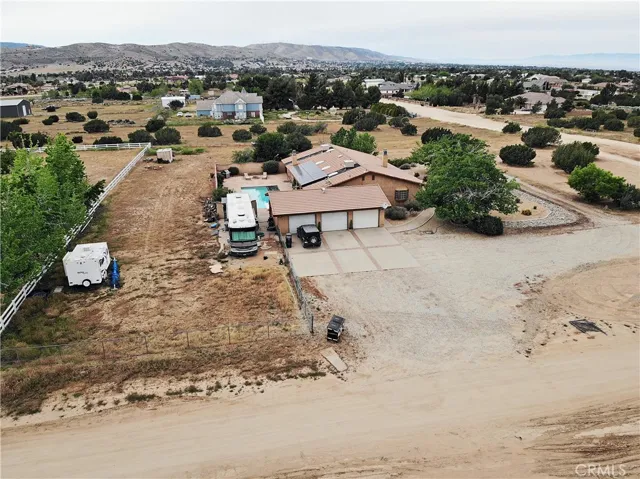 2212 W Avenue O8, Palmdale, California 93551