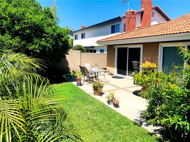18893 Santa Isadora Street, Fountain Valley, California 92708