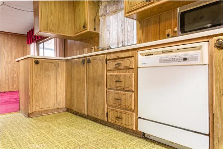 601 N Kirby 177, Hemet, California 92545
