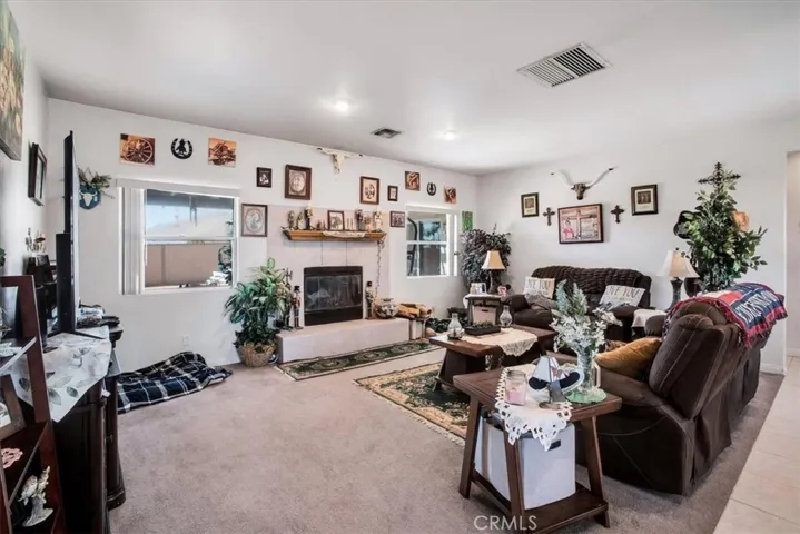 58583 Buena Vista Drive, Yucca Valley, California 92284