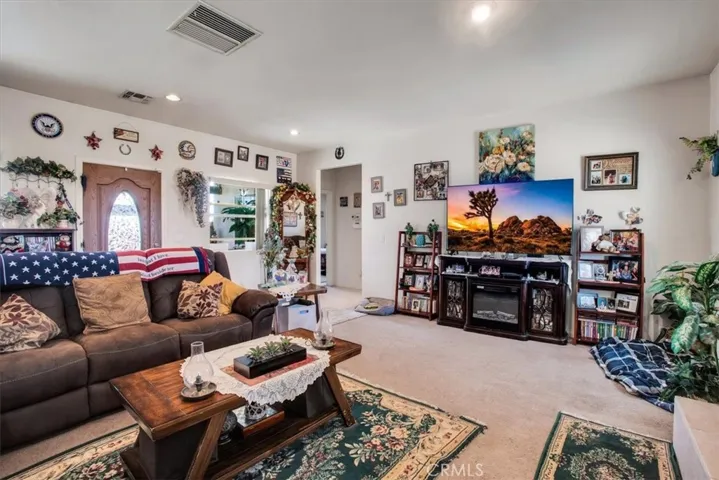 58583 Buena Vista Drive, Yucca Valley, California 92284