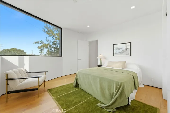 3601 Mclaughlin Avenue, Los Angeles, California 90066
